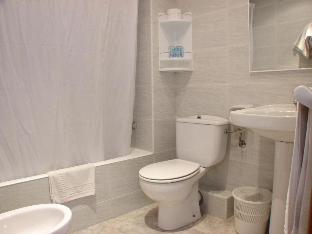 Hostal Sa Prensa Ciutadella  Pokoj fotografie